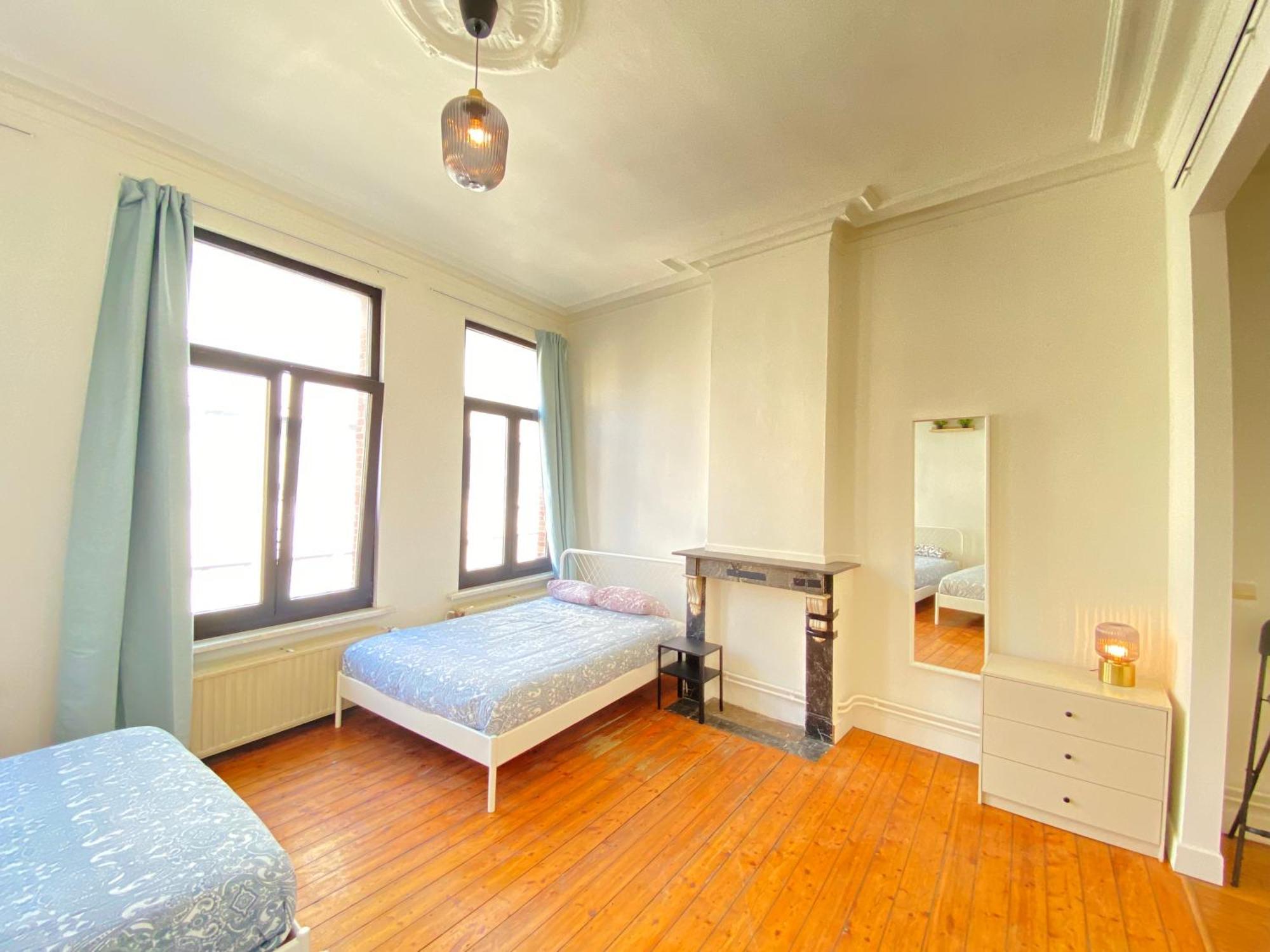 Authentic Apartments In The Center Of أنتويرب المظهر الخارجي الصورة