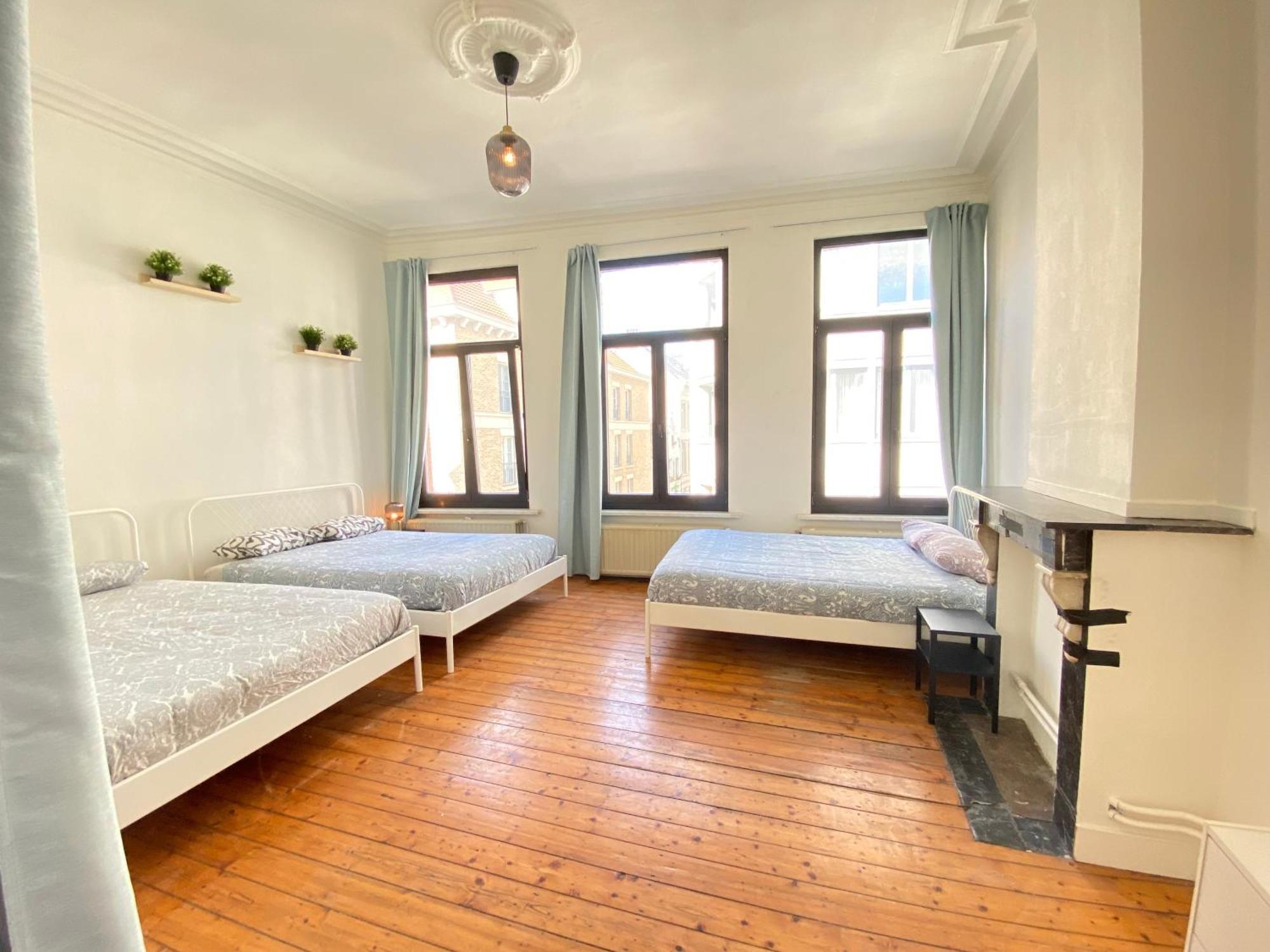 Authentic Apartments In The Center Of أنتويرب المظهر الخارجي الصورة