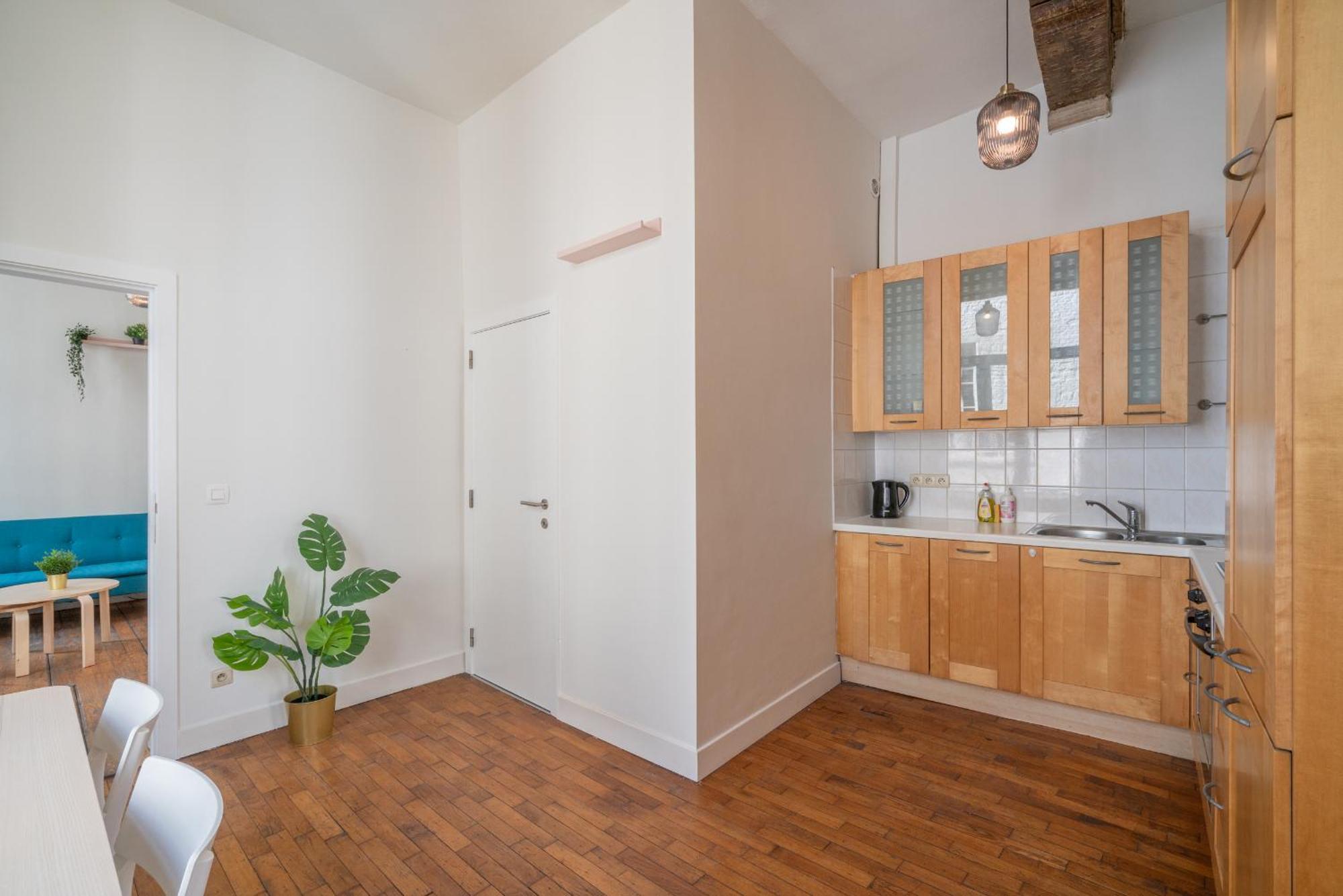 Authentic Apartments In The Center Of أنتويرب المظهر الخارجي الصورة