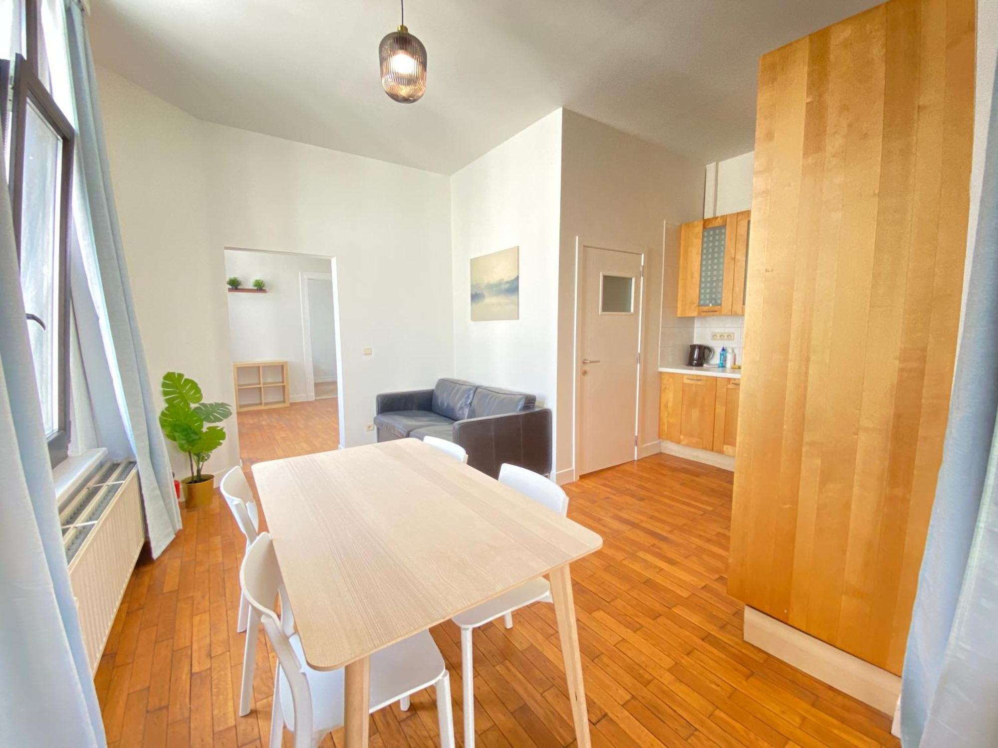 Authentic Apartments In The Center Of أنتويرب المظهر الخارجي الصورة