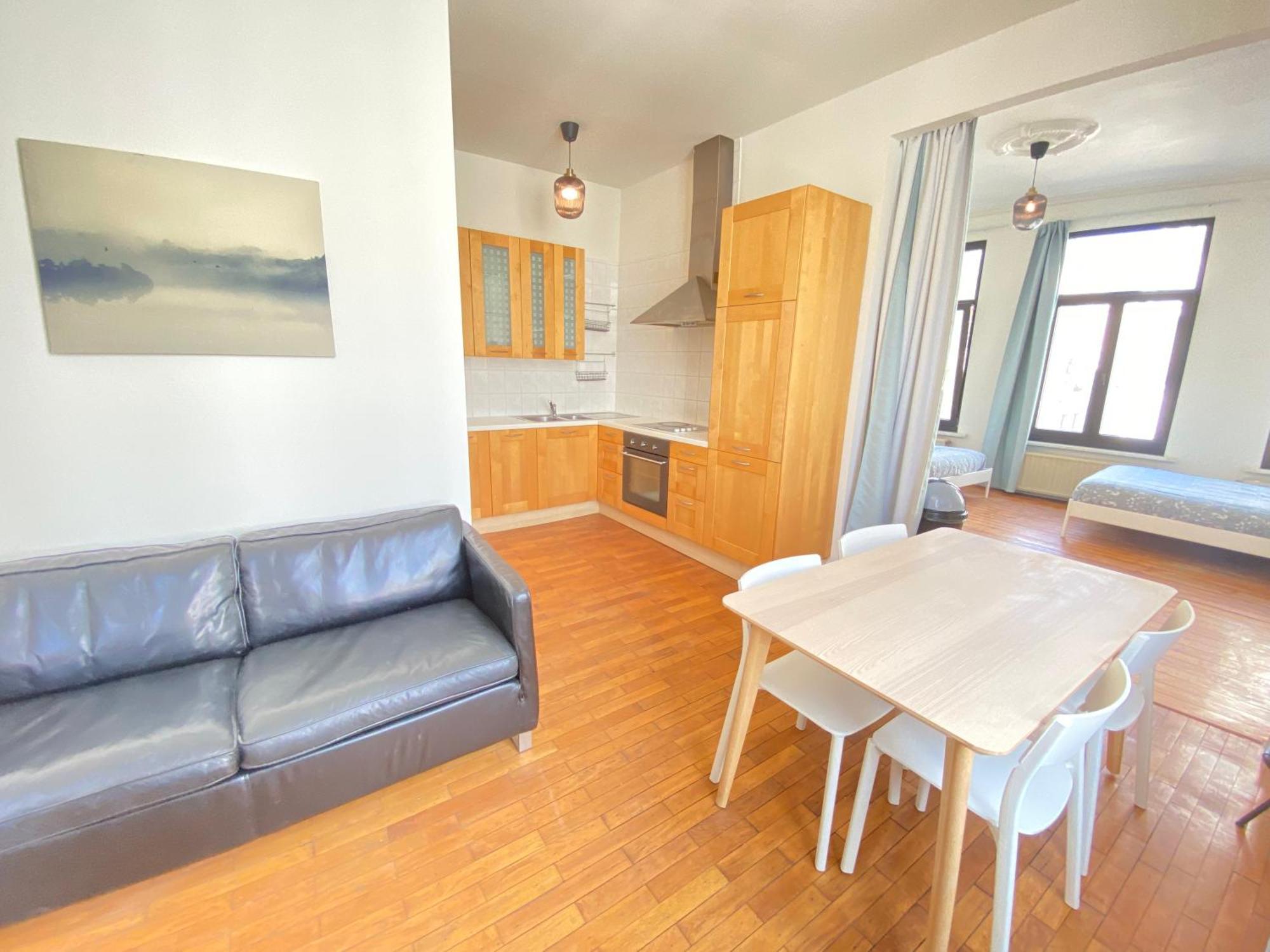 Authentic Apartments In The Center Of أنتويرب المظهر الخارجي الصورة