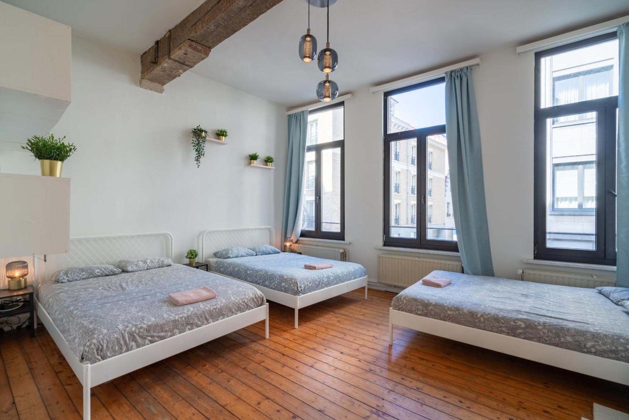 Authentic Apartments In The Center Of أنتويرب المظهر الخارجي الصورة