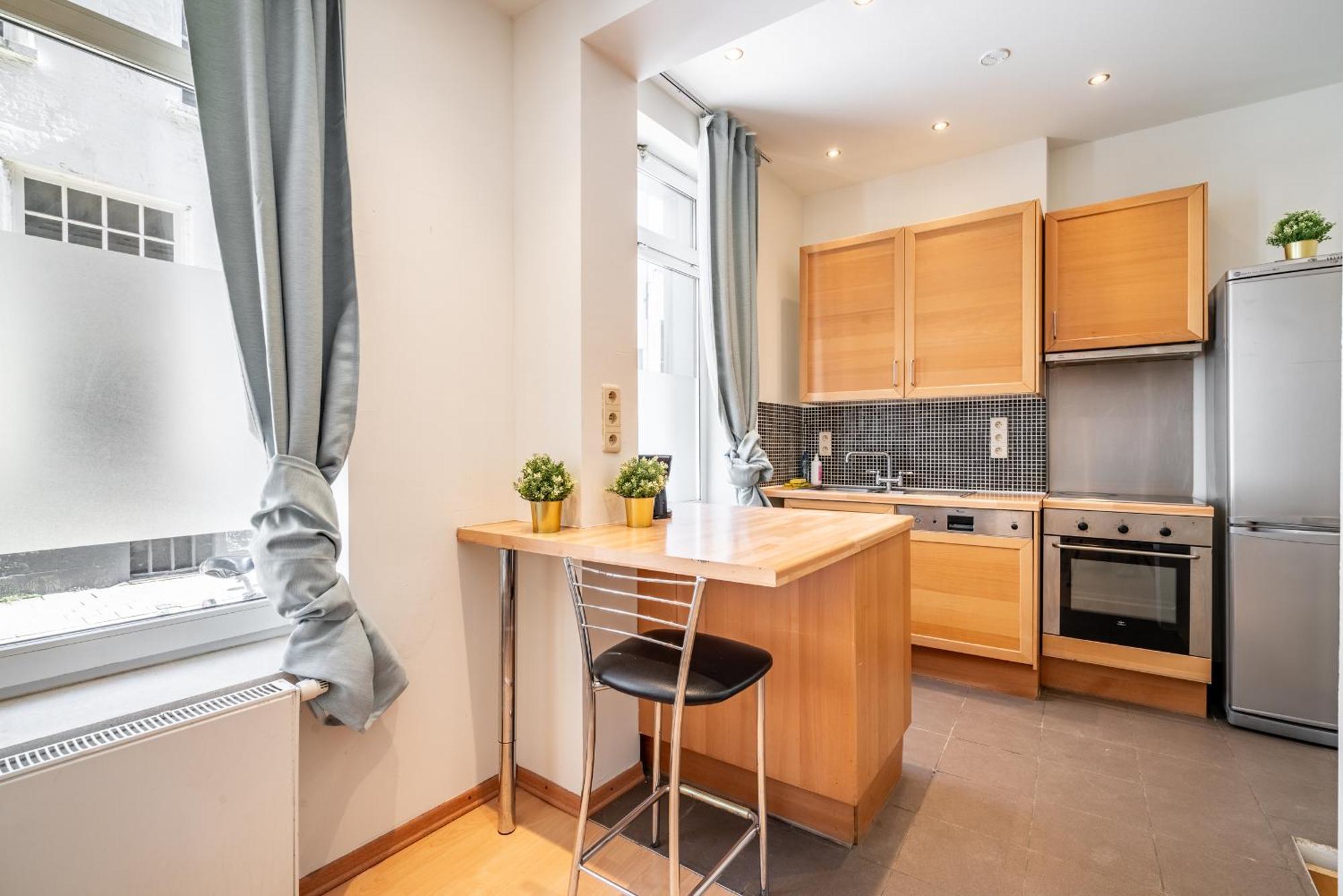 Authentic Apartments In The Center Of أنتويرب المظهر الخارجي الصورة